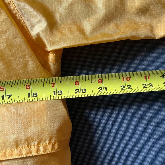 Eddie Bauer Vintage Yellow Rain Jacket (M) - Picture 5 of 5